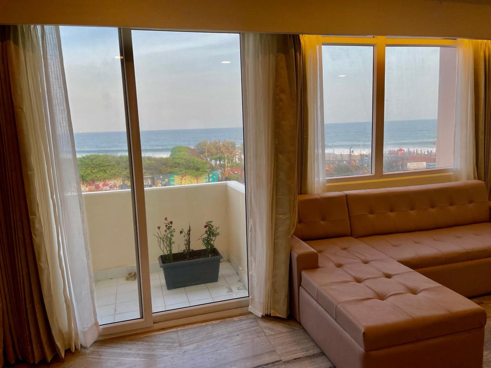 Ocean'S Edge Apartment วิสาขปัตนัม ภายนอก รูปภาพ